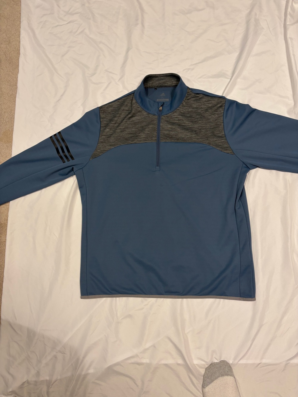 Adidas Golf Mens XL Blue Gray 1/4 Zip Pullover Sweatshirt 3 Stripe Sleeve DP4398